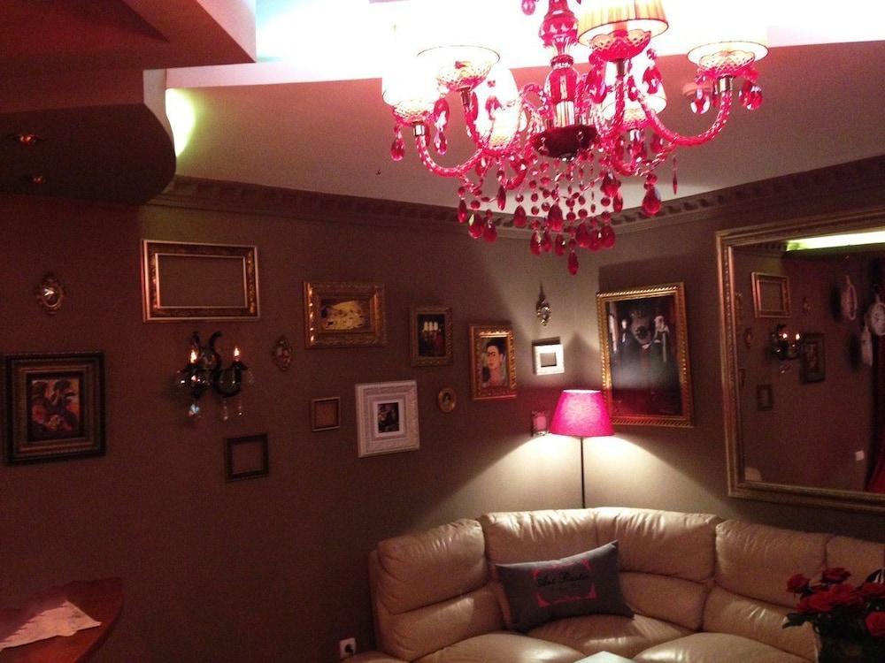 צ'יסינאו Art-Rustic Boutique Hotel מראה חיצוני תמונה