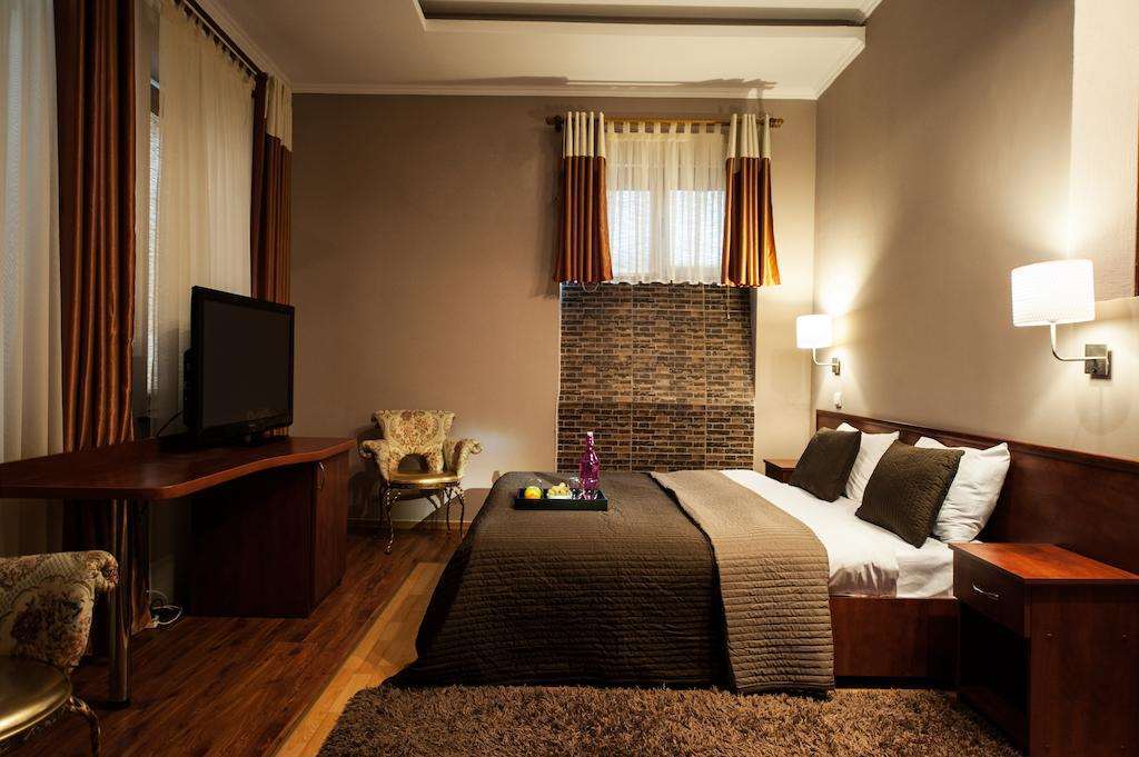 צ'יסינאו Art-Rustic Boutique Hotel חדר תמונה